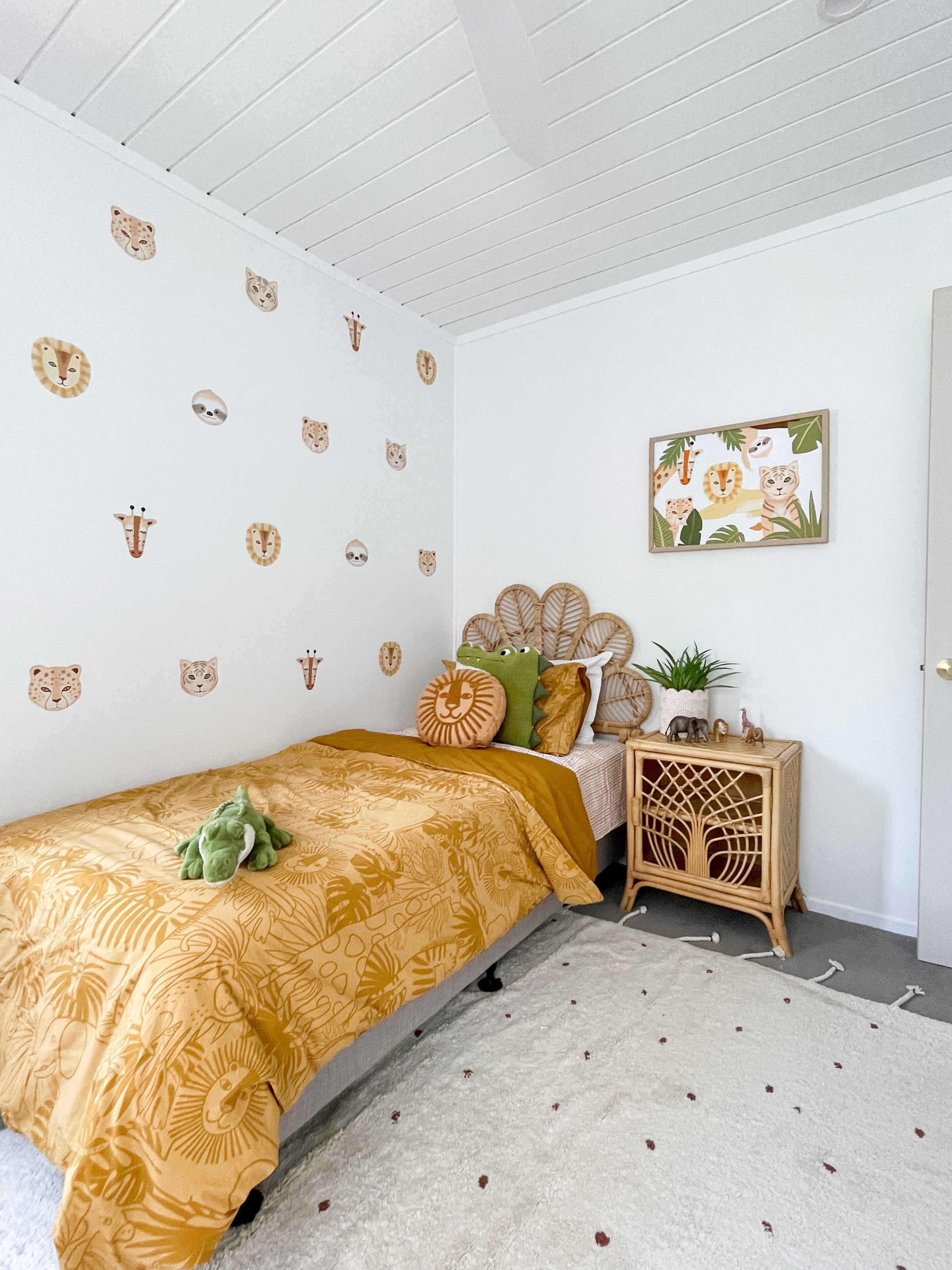 kids jungle theme bedroom