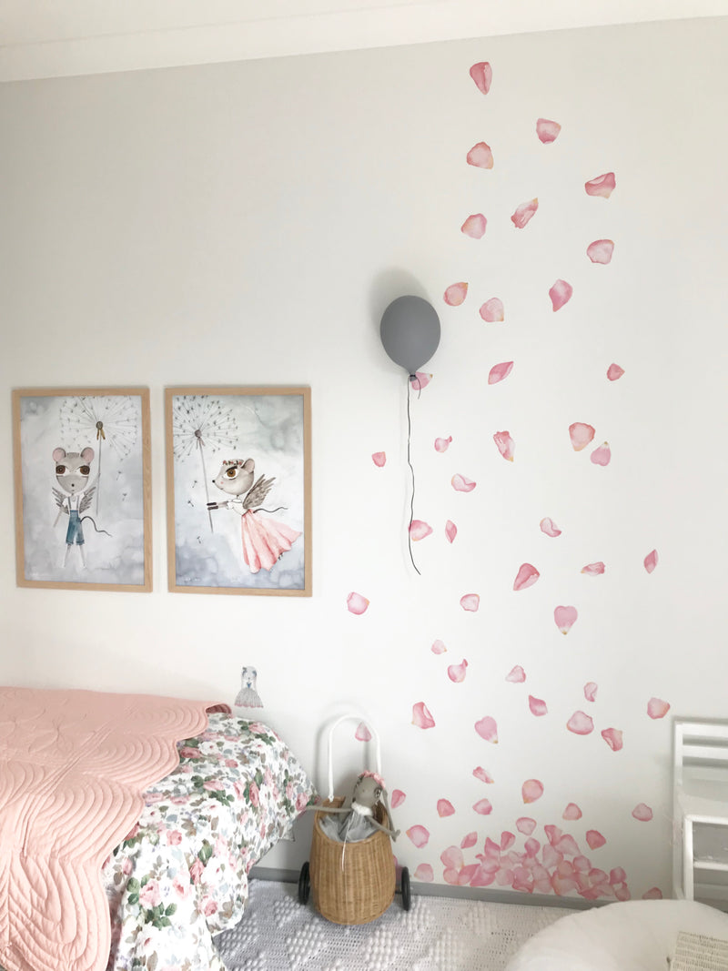 Falling Petals wall stickers